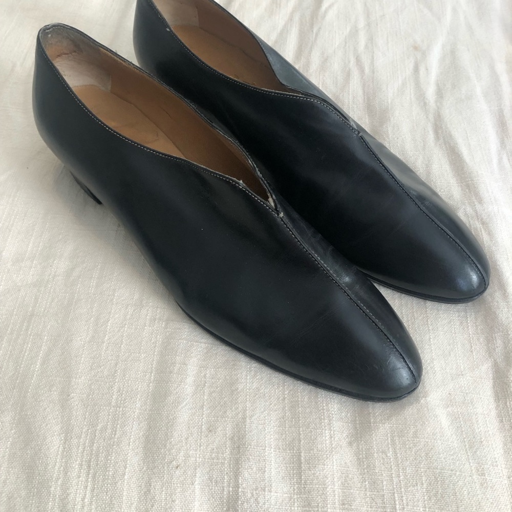 Hermes leather loafers, black, EUC - Picture 7 of 16